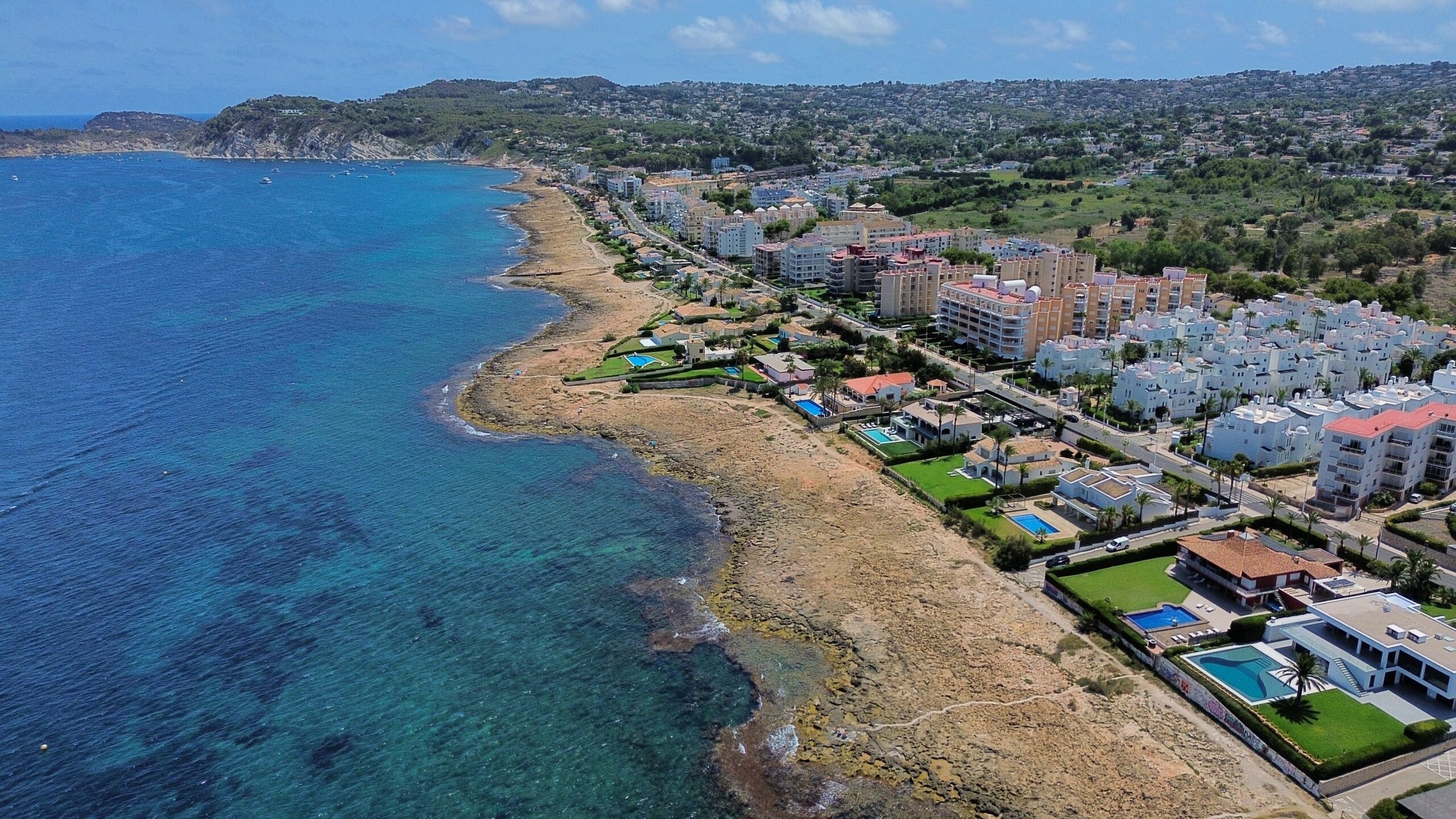 Playa Montañar II en Jávea: La Joya Costera