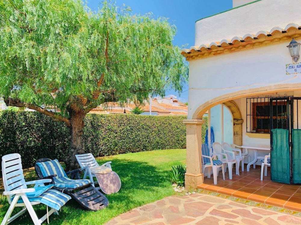 Maison de Ville à louer à court terme  en Montañar I, Jávea